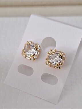 Diamond cut square shape stud earrings